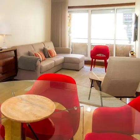 Liiiving In Matosinhos- Seaside Delight Apartment Matosinhos (Porto)